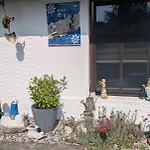 Bei Warnemünde * Elmenhorst/Lichtenhagen